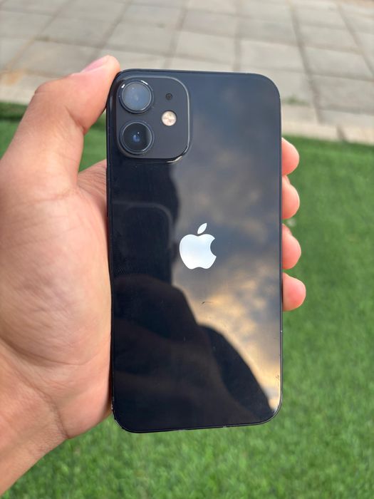 Продам iPhone 12 Mini