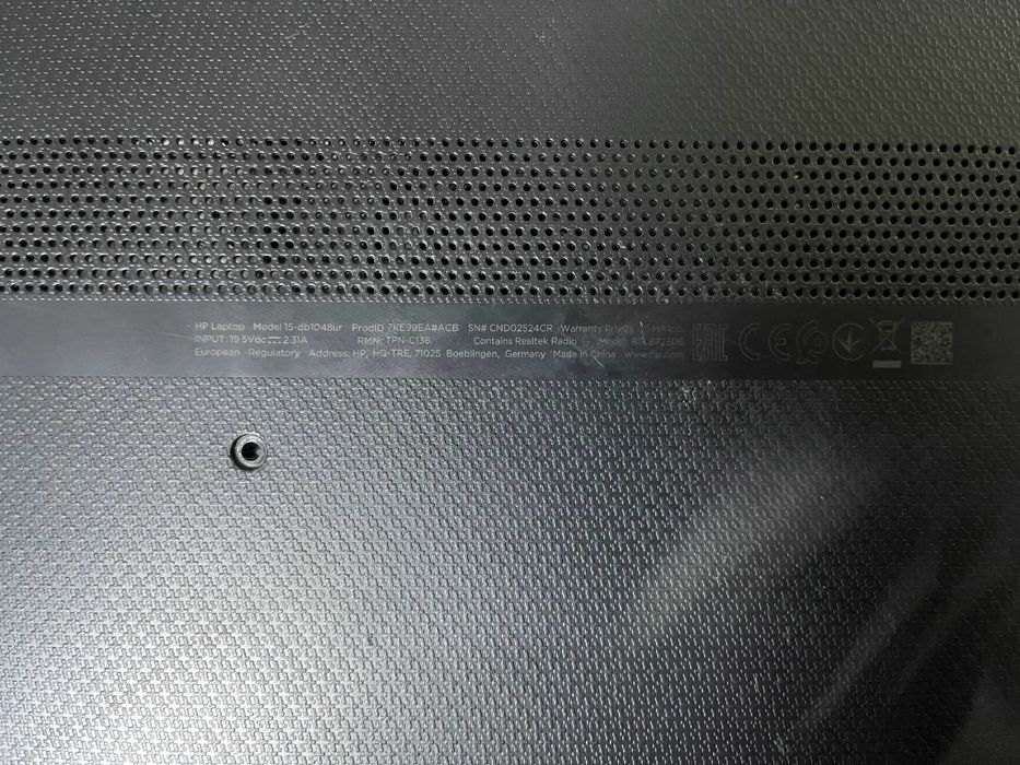 Ноутбук HP 15-db1048ur