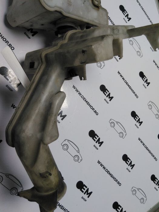 Vas spalator parbriz superior Volkswagen Passat Cc 2012 3AA955453H
