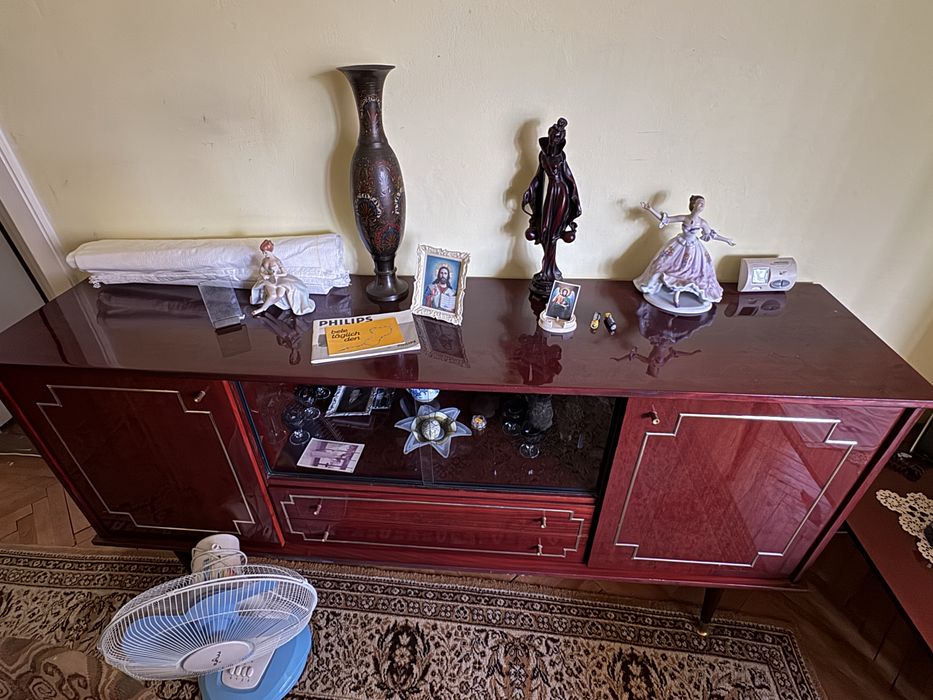 Vand diverse corpuri de mobila