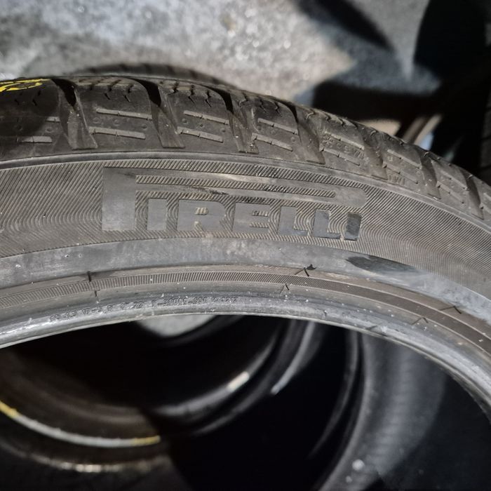 275 35 20 Pirelli iarnă O bucată