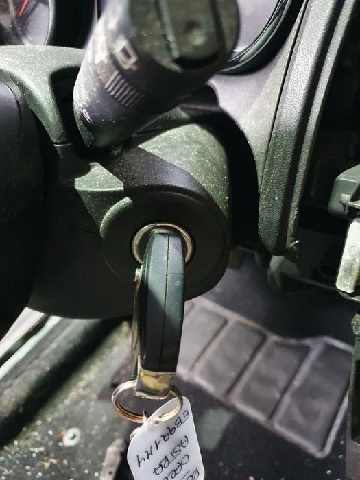 Contact cu cheie Opel Astra J Facelift