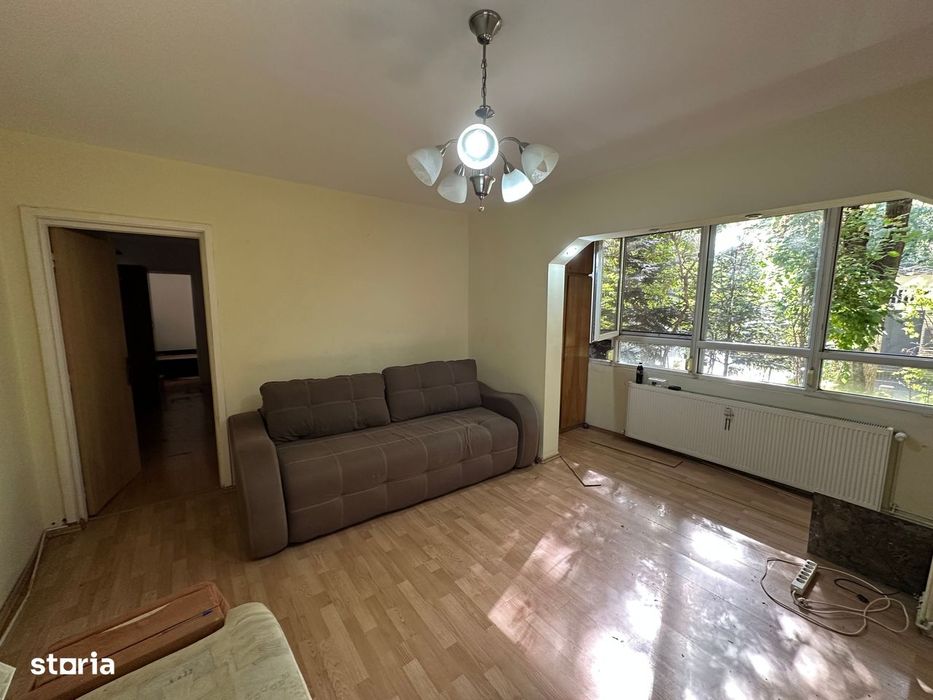 Apartament 3 camere  -  Aleea Ciceu