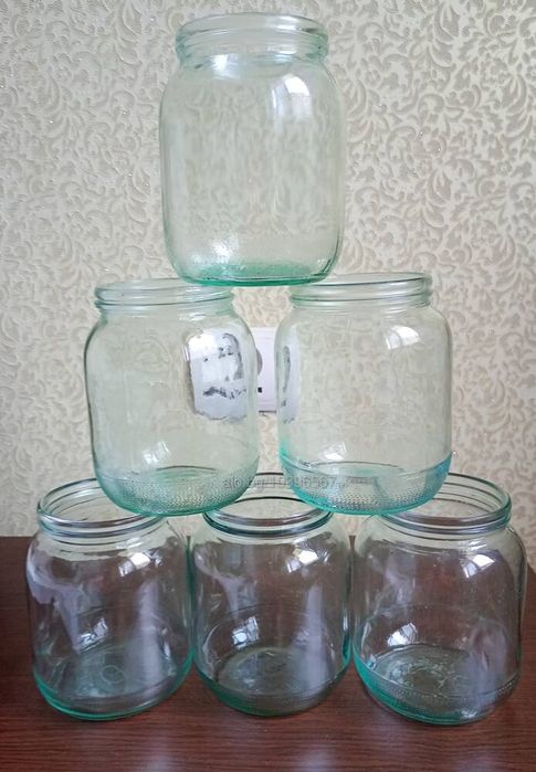 Продавам буркани омния 800мл.