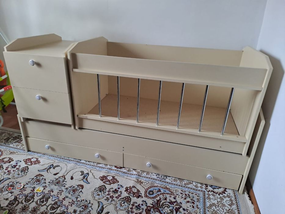 Кроватка трансформер