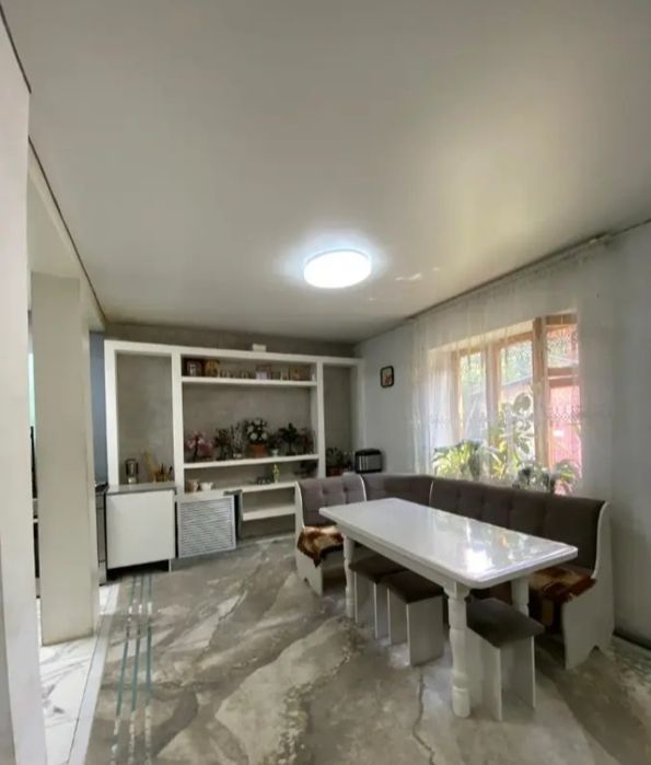 Продам дом в нижней части города