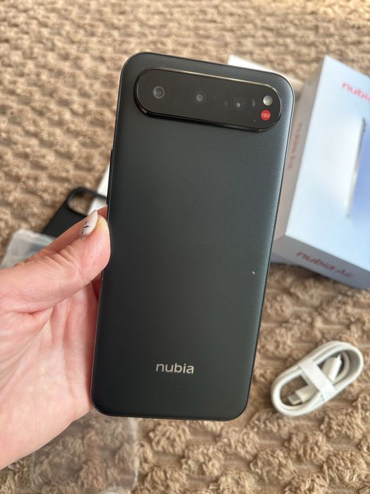 Тeлефон Nubia Air 256 GB