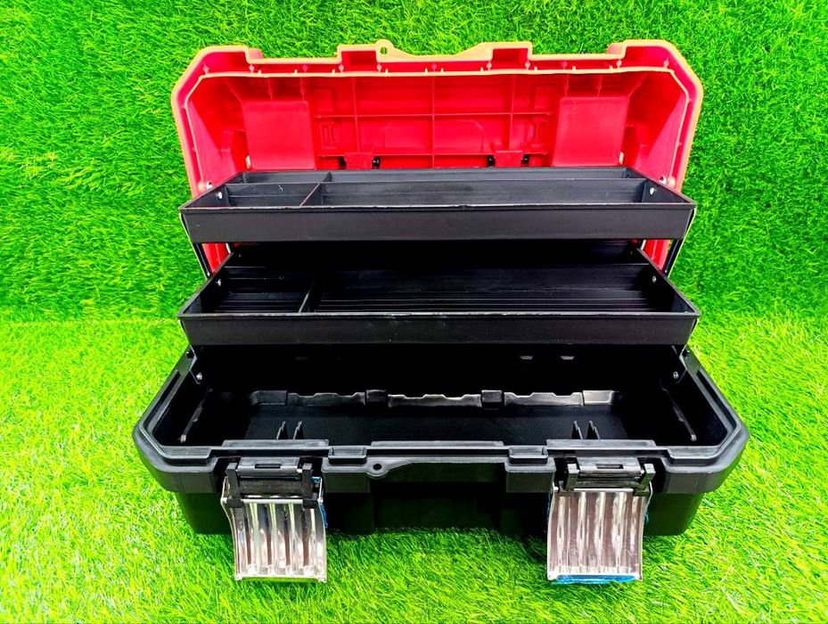 Ящик для инструментов пластмассовый