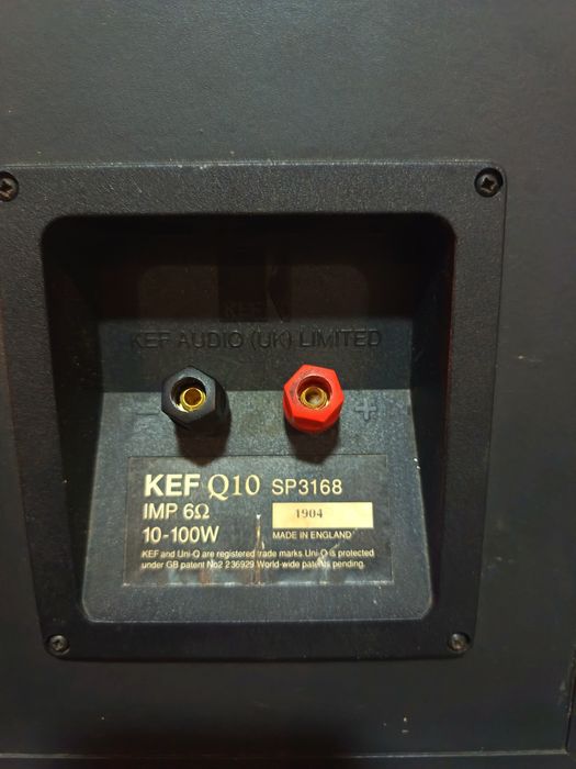 Vând boxe Pure Acoustics și KEF