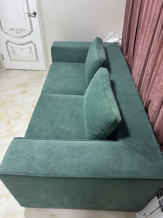 Дизайнерский диван от Mono (нераскладной)