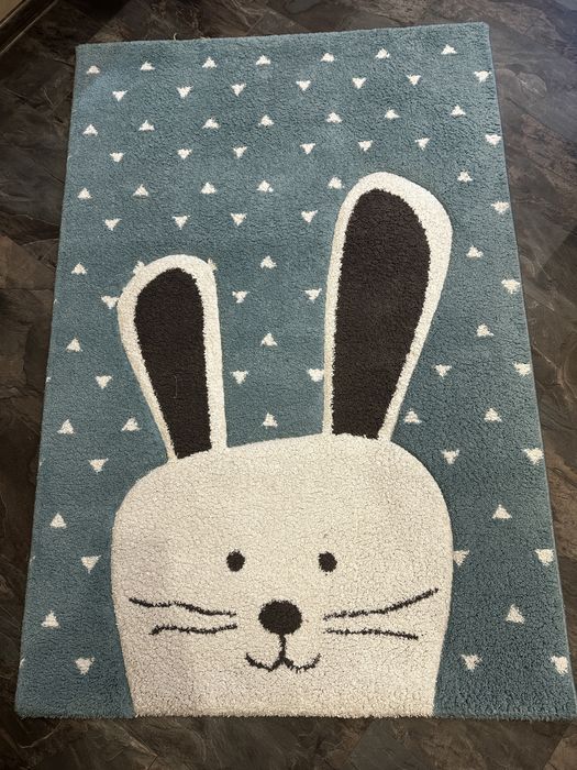 Детски мек килим ш. 116см. Д.170 см.