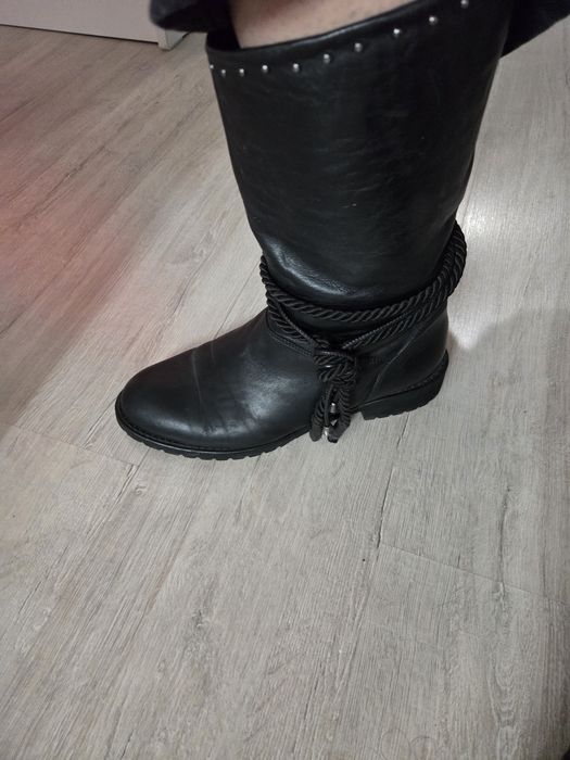 Пеодавам ботуши естествена кожа номер 39