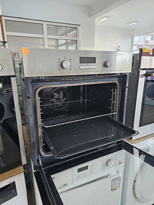 Фурна за вграждане ELECTROLUX