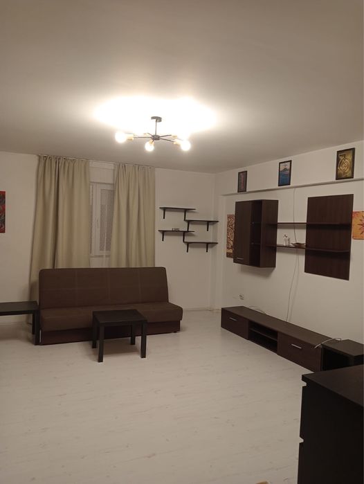 Invhiriez apartament 2 in vila