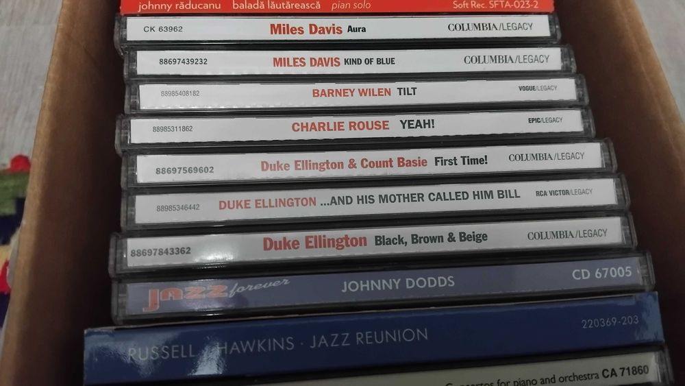 Pachet 25 CD-uri muzica - 15 lei/buc - diverse genuri