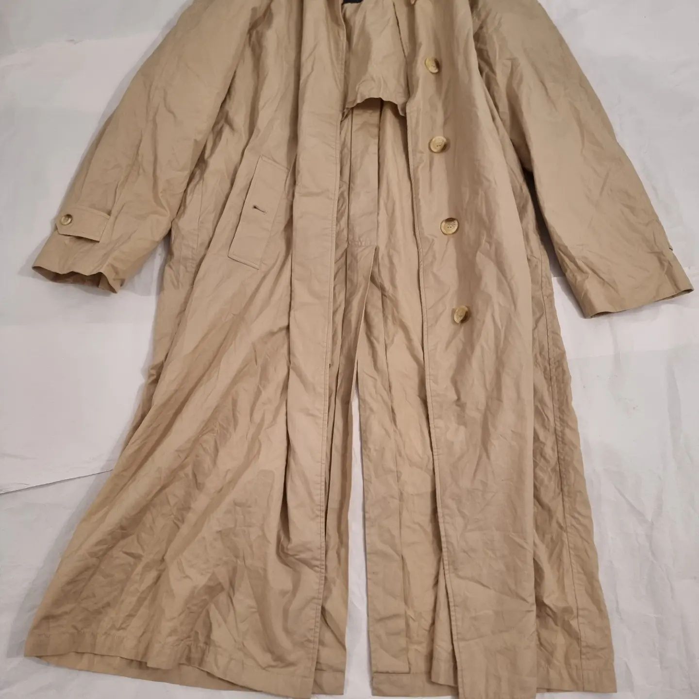 Burberry trenci XL dama Pitesti OLX.ro