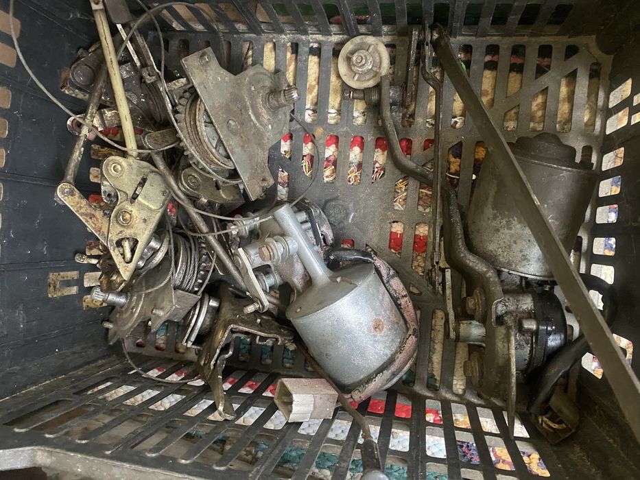 Piese fiat 850 !!(auto)