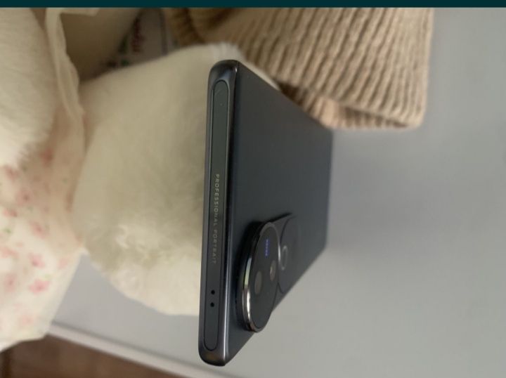 Vivo v40 256гб/5g