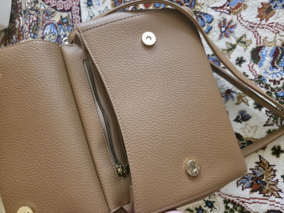 Dolce Gabbana таза усталган