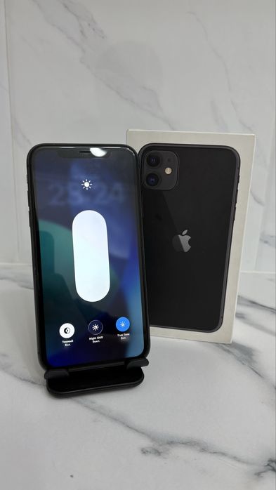 Продам iPhone 11