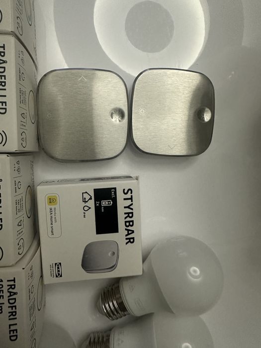 Смарт крушки Ikea tradfri led и дистанционно Skyrbar
