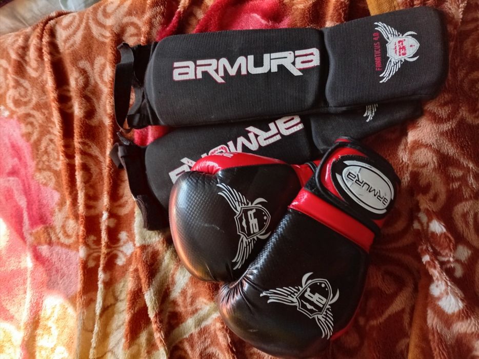 Echipament kickbox