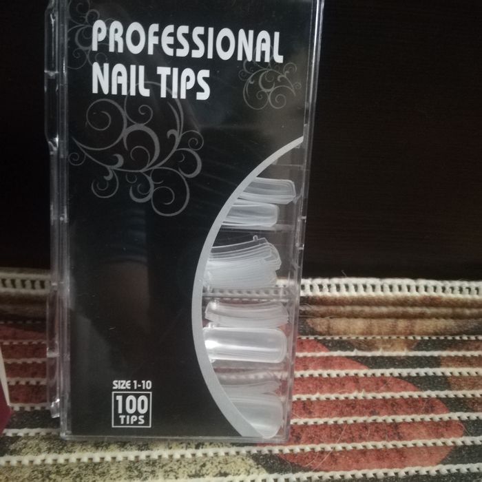 Сет за маникюр и лампа