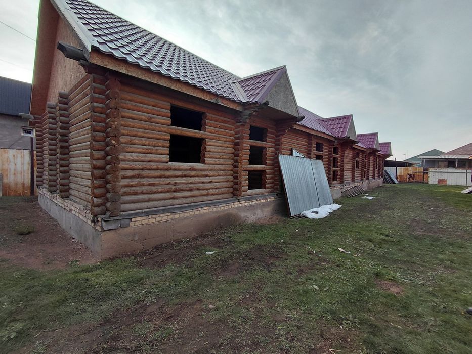 Продаётся крупный сруб — более 350 м²