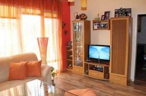 Тристаен апартамент Младежки Хълм