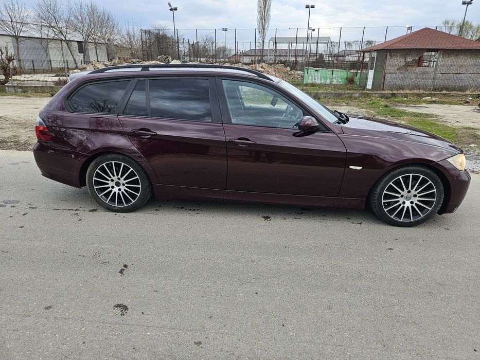 Bmw E91 an 2008 .