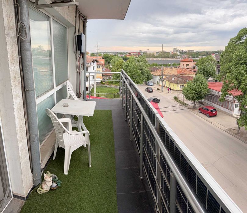 Дава се под наем Двустаен апартамент в Добрич, Център - 68 кв.м за 357 € - Снимка #10