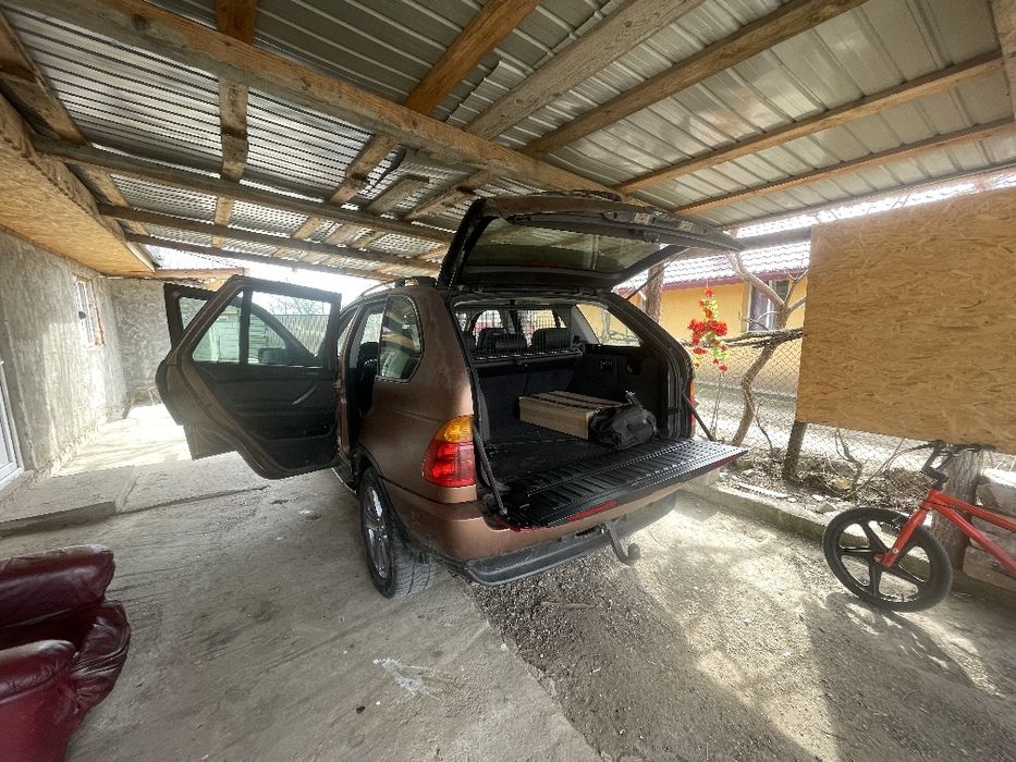 Vand BMW X5 E53 3.0D