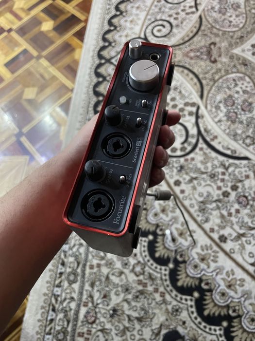 Продам звуковую карту и студийные мониторы