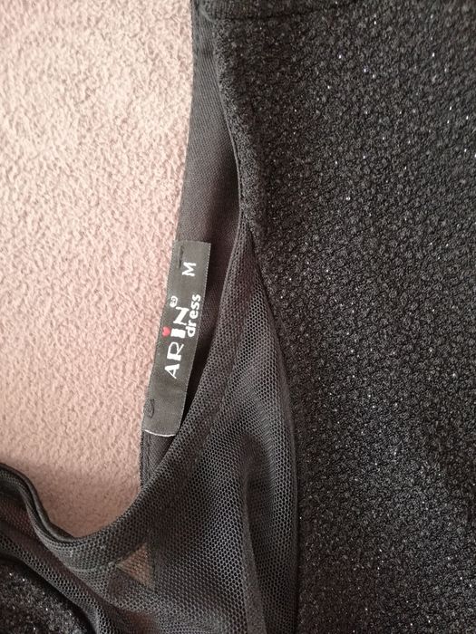 Черна дамска официална рокля!