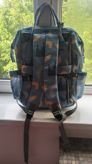 Продам рюкзак,почти новый.