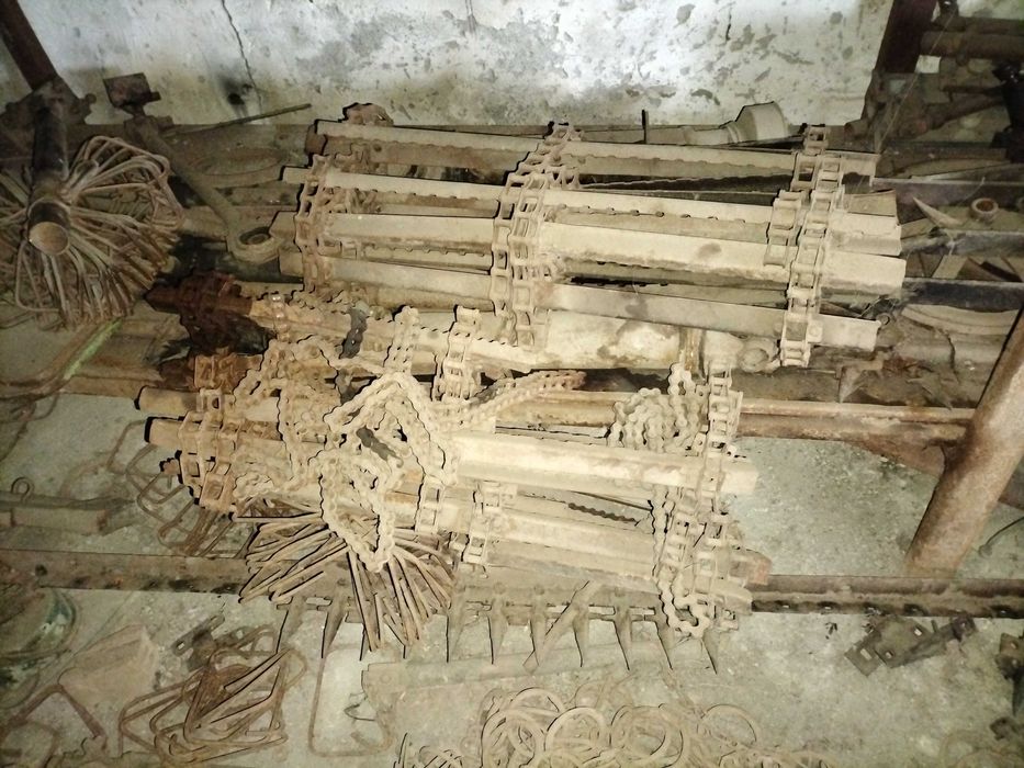 Cuzineti biela motor d-115 pentru u445 și multe piese