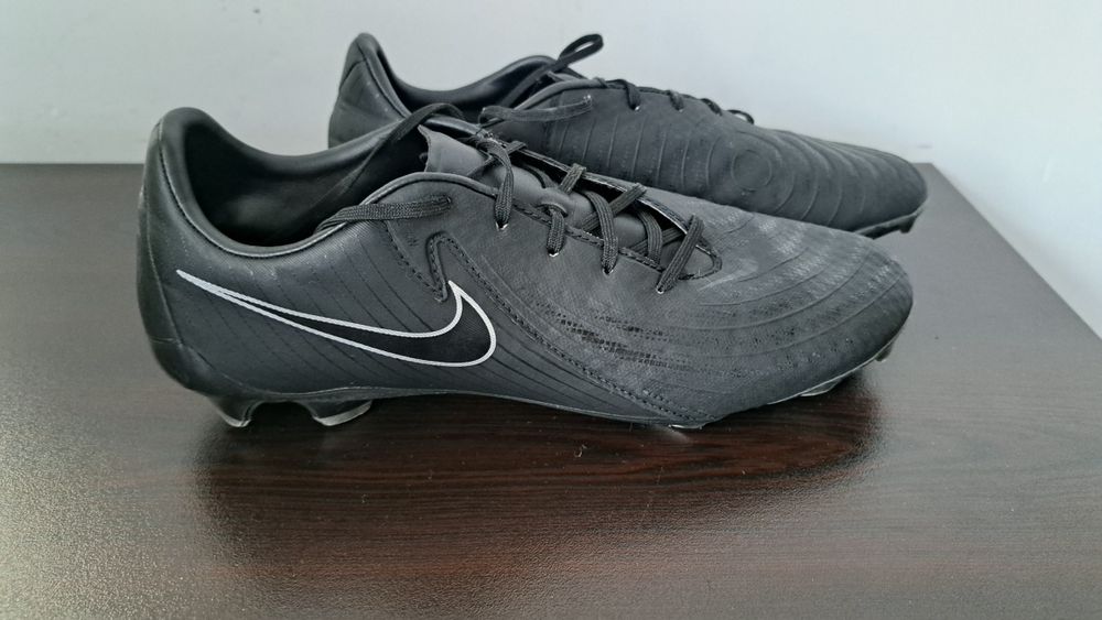 Оригинални бутонки Nike