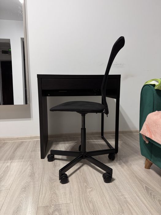 Birou + scaun rotativ