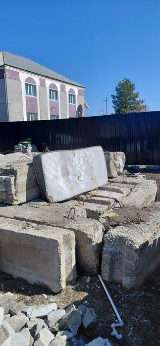 Бетонные блоки жби бу