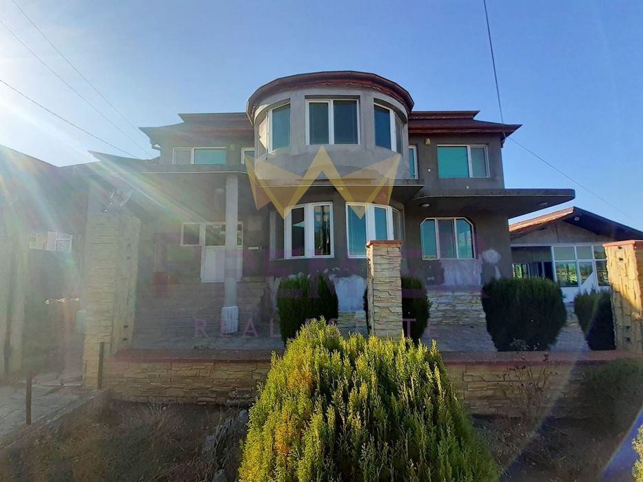 Къща в Варна, област-с.Старо Оряхово