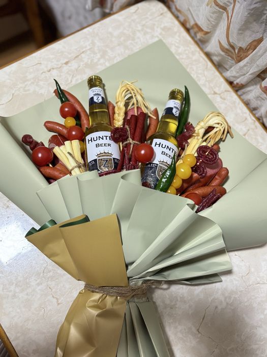 Съедобный фруктовый мужской букет