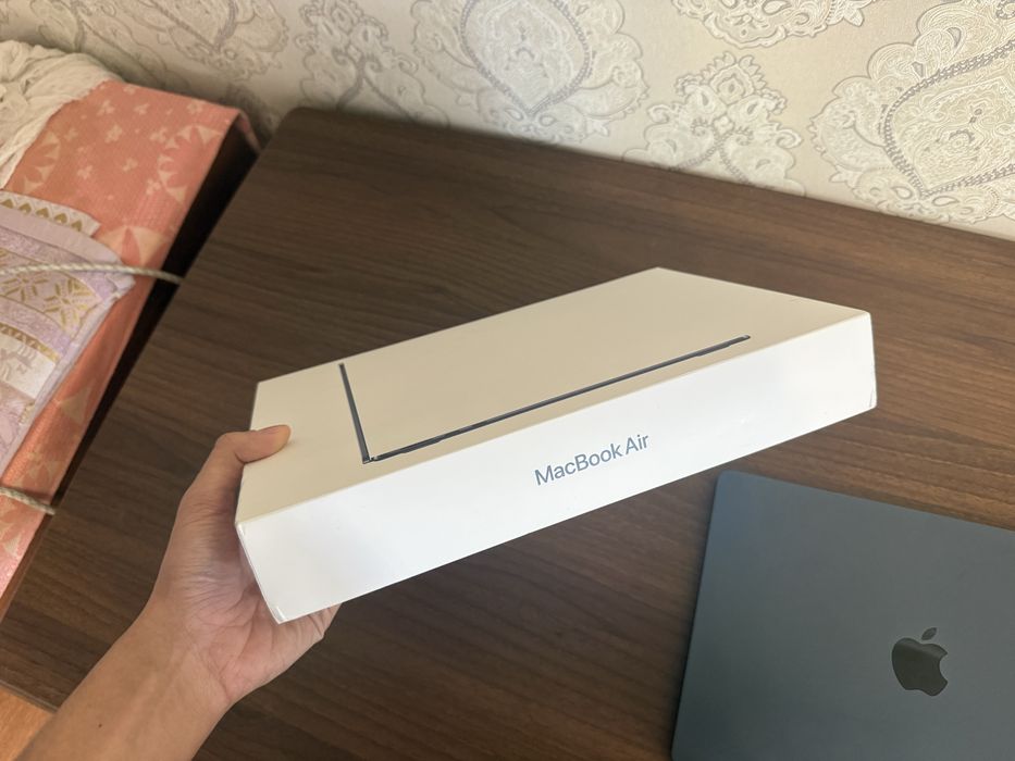 Macbook Air 13.6” на чипе M4