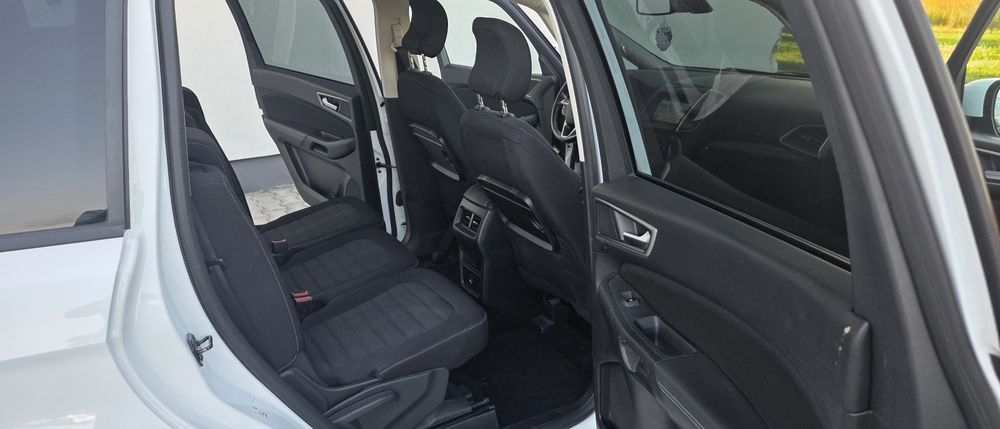 Ford Galaxy 7LOCURI 2.0 diesel cutie automată 2017