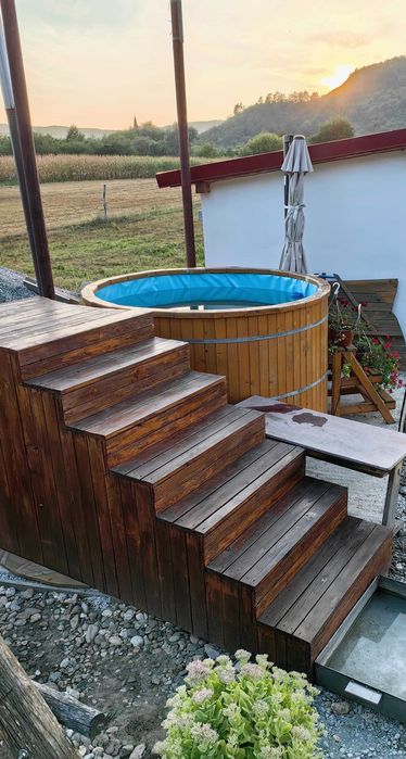 Ciubar din lemn cu soba exterioara inox - Ideal pentru Relaxare