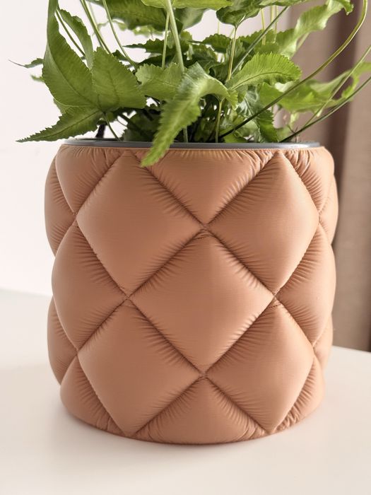 Mască ghiveci decorativă 3D – design modern crem