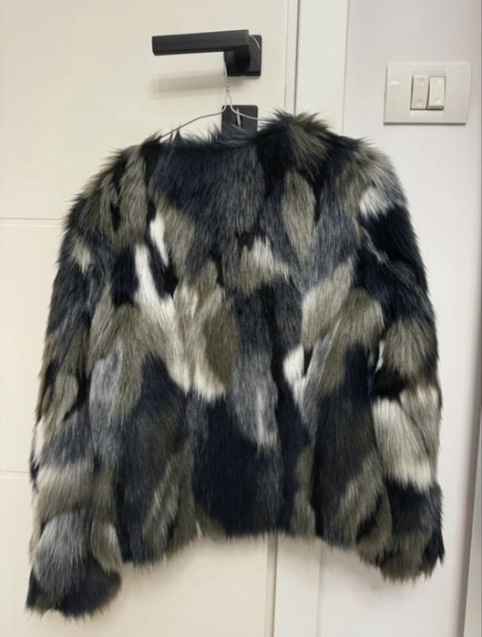 Haina de blana Guess