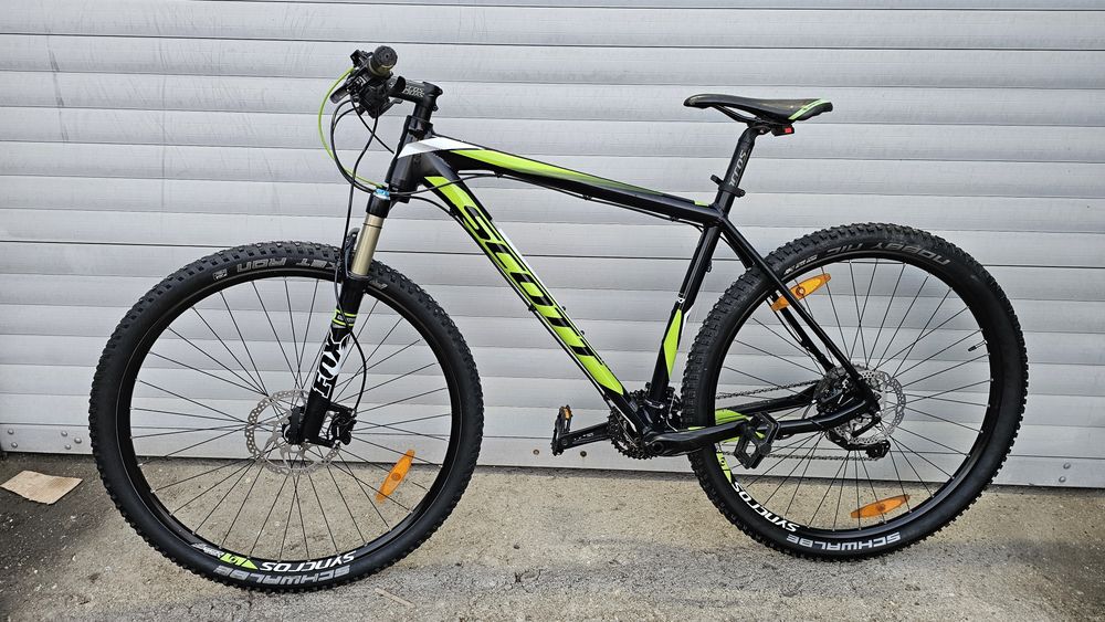 29" Scott scale 950