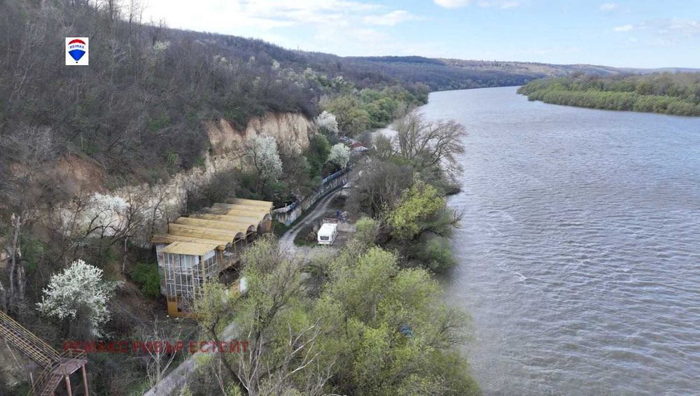 Продава се Хотел в Русе, Долапите - 521 кв.м за 261 €/кв.м - Снимка #7