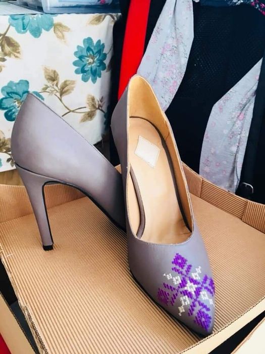 pantofi Iutta piele noi