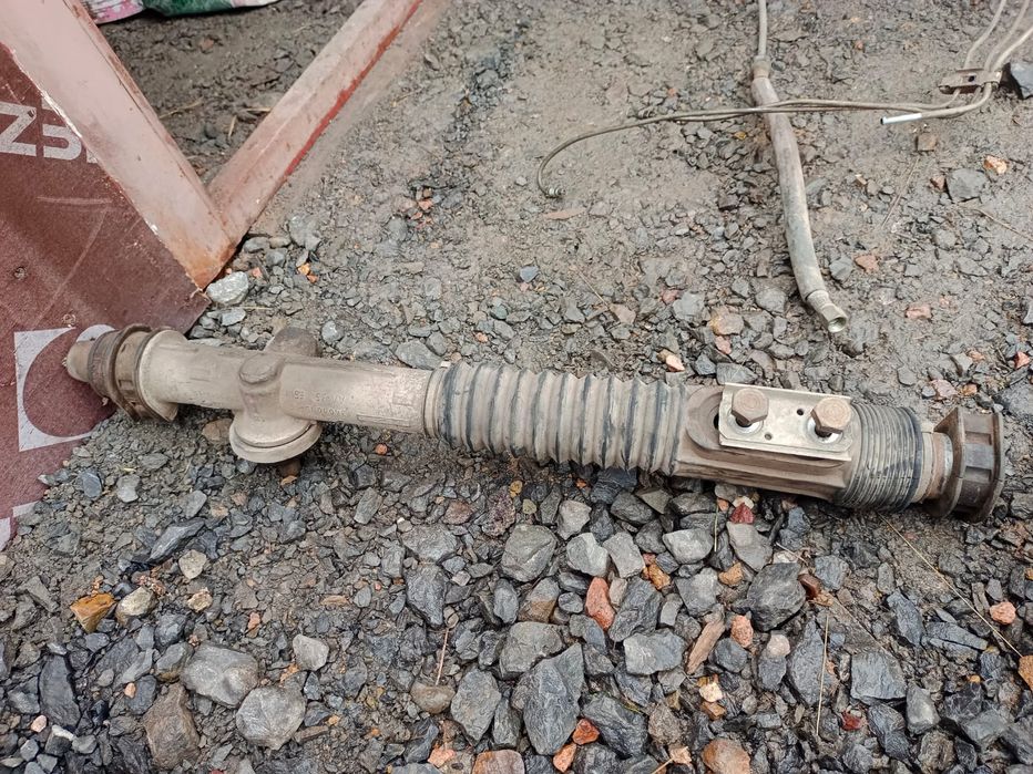 Продам запчасти на ваз 21014